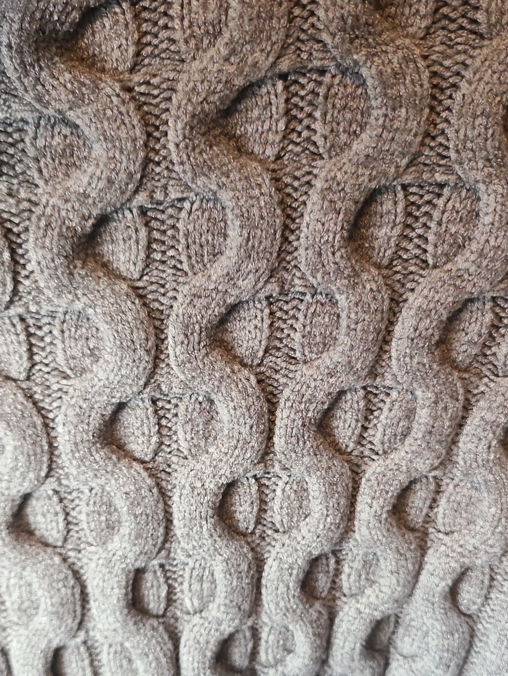 Anthropologie cable knit sweater Cropped Grey Sweater. Womens Small - Picture 4 of 7